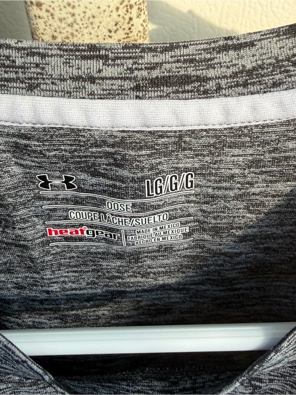 Under Armour Gray Heather Short Sleeve Performance Tee - Picture 3 of 5